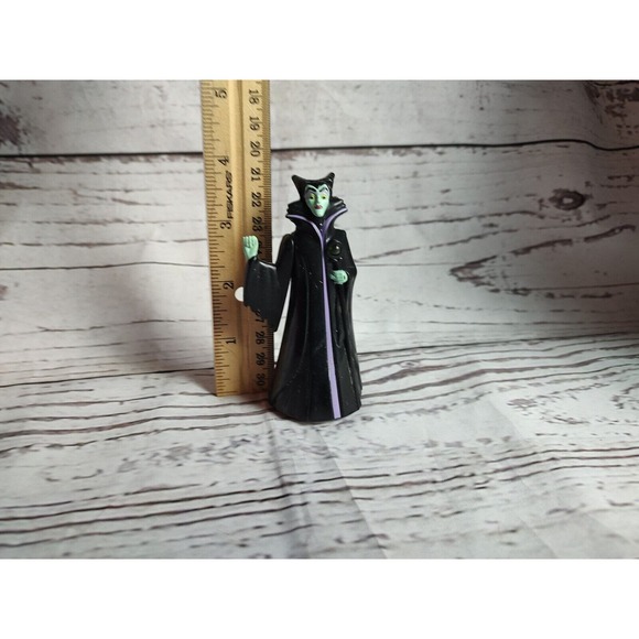Vintage McDonald's Sleeping Beauty's Maleficent Wicked Witch Figure - Picture 3 of 6